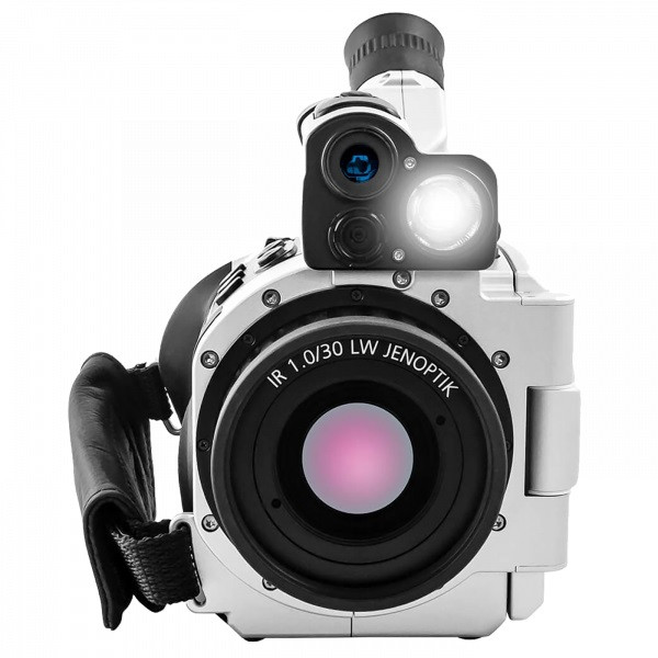 VarioCAM HD research 700 тепловизор